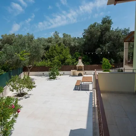 Villa Vicula Mauras Lefkada City