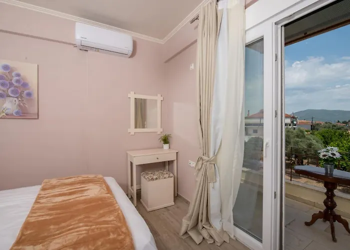 Vicula Mauras Villa *