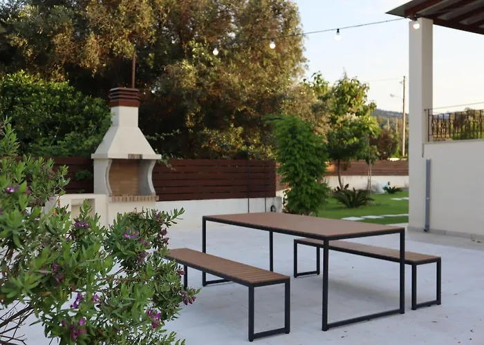 Vicula Mauras * Lefkáda