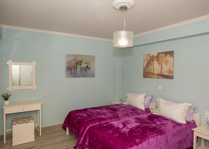 Vicula Mauras * Lefkáda